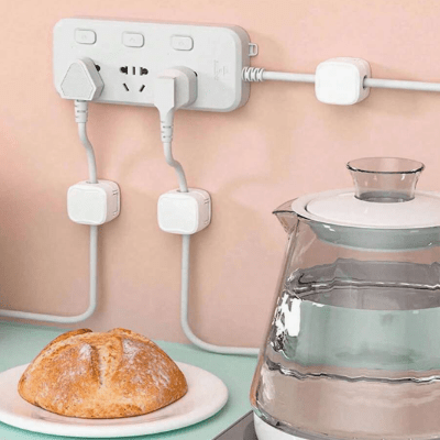 Range cables - MagneticCableOrganizer™ - Blanc - Bureau élégant